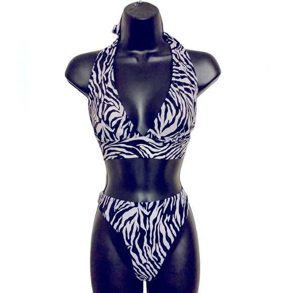 Ujena 84 Women’s NWOT Zebra Bikini. 2 Piece Bathing Suit/Swim Suit - Picture 1 of 6
